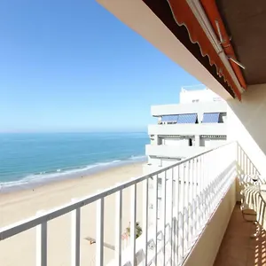 Playa Victoria Apartamento Cádiz